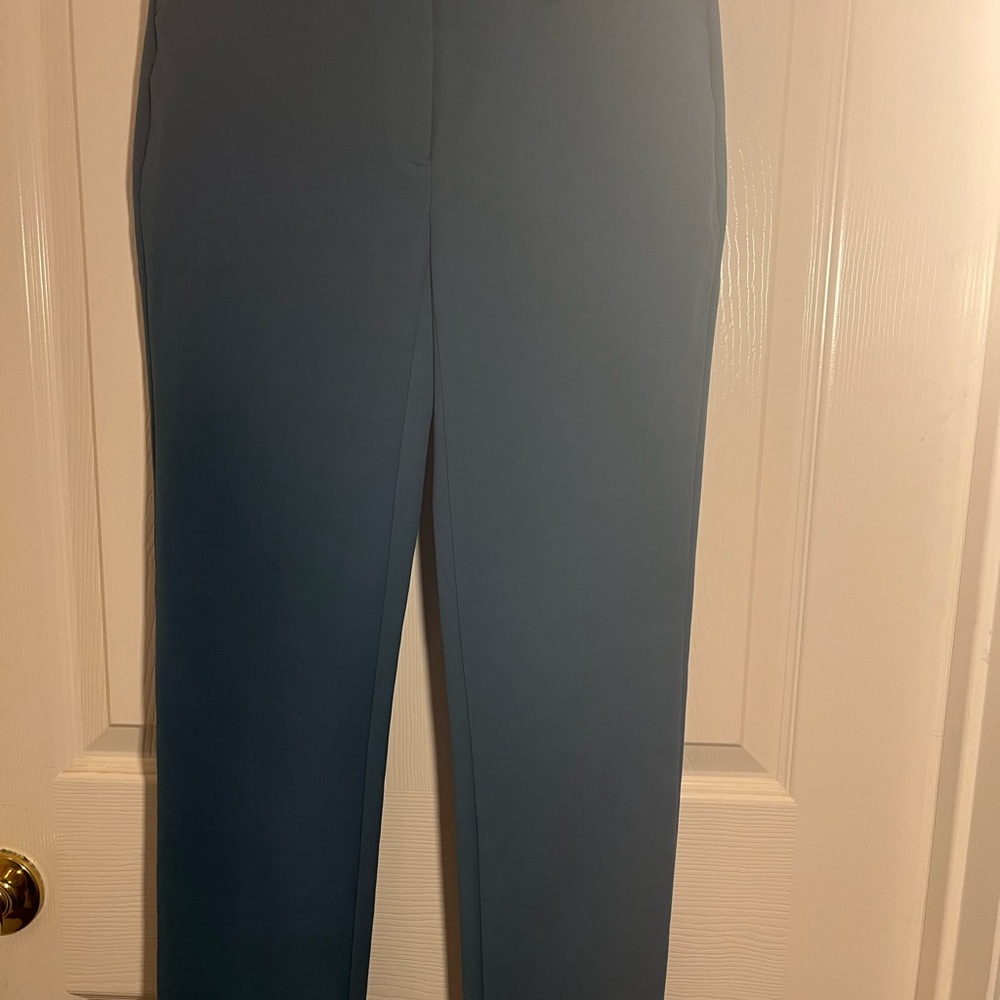 White House Black Market Blue Ankle Cropped Pants
